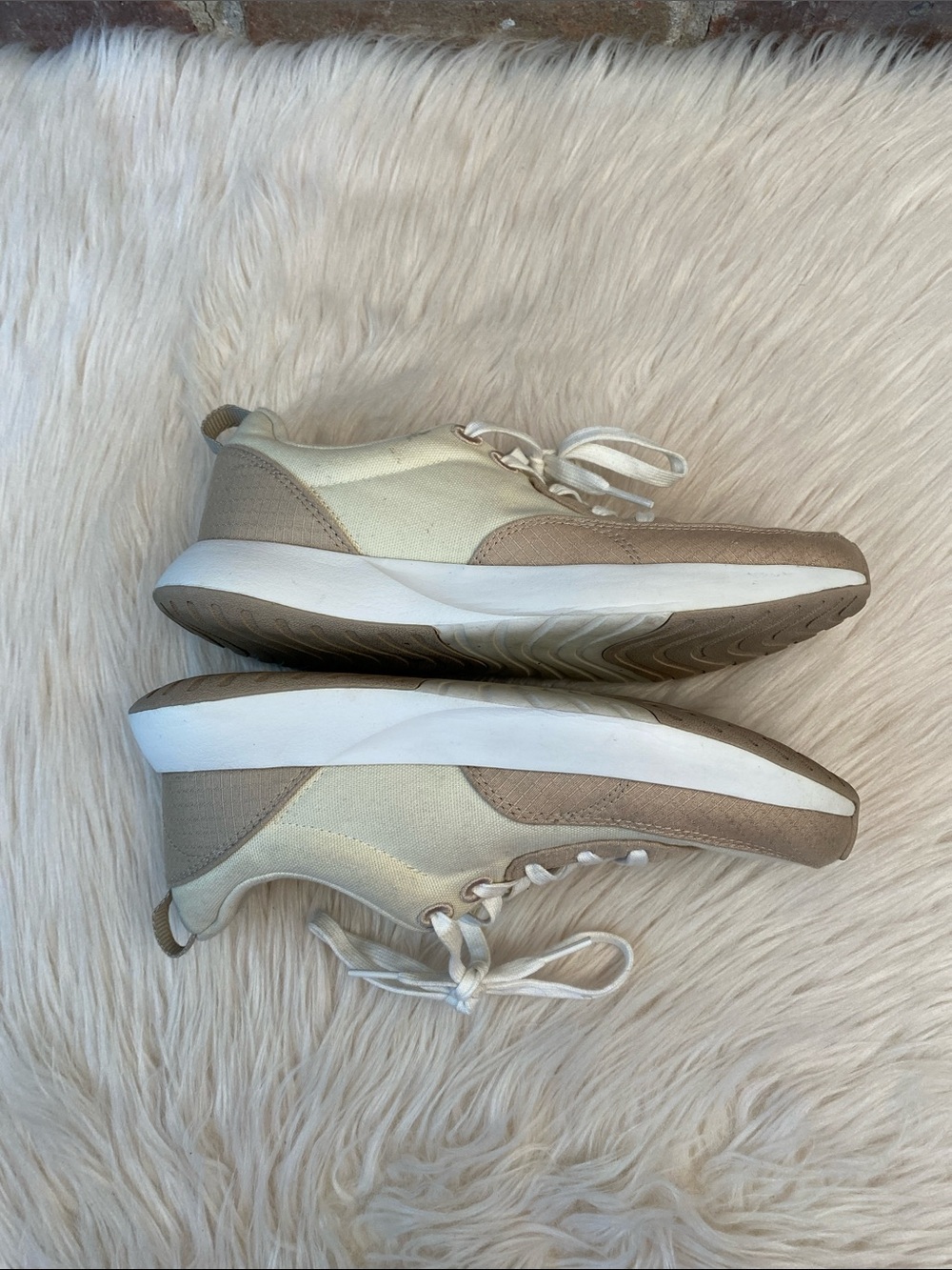 Allbirds Courier Stony Cream/Rugged Beige Sneakers, Size 8 - Picture 12 of 16